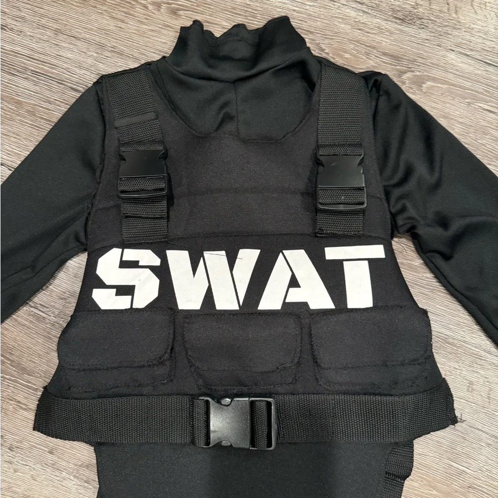 SWAT black long-sleeved police costume, size small (4-7)